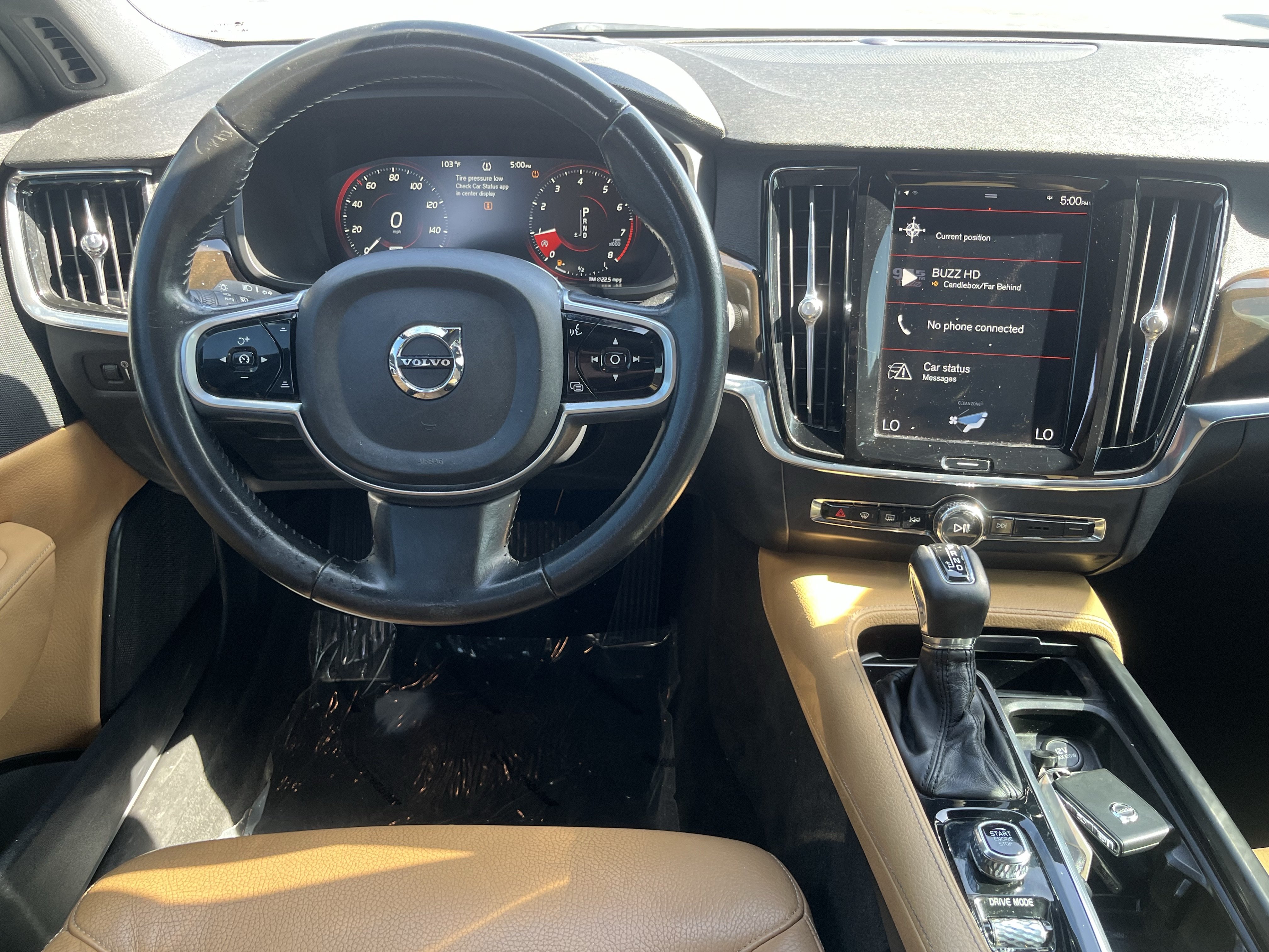 Used 2018 Volvo S90 T5 Momentum w/ Convenience Package FWD image 17