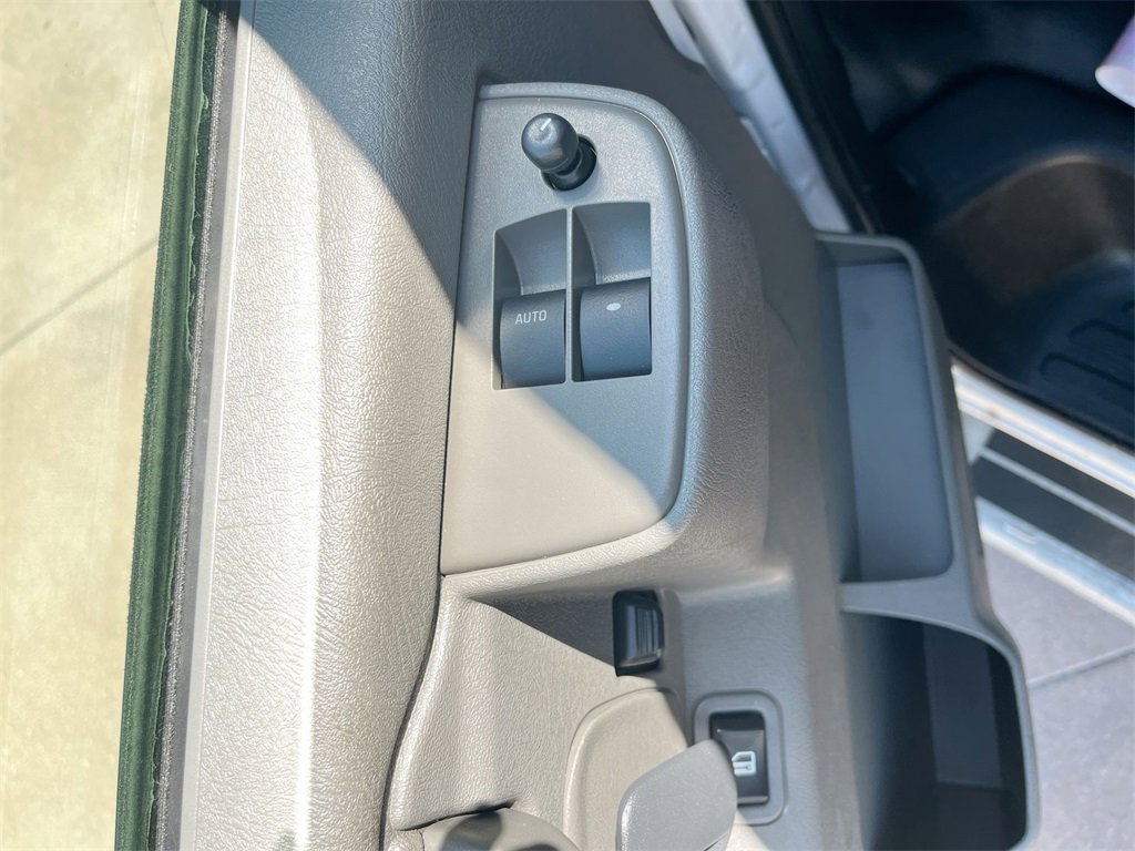 Used 2024 GMC Savana 2500 w/ Driver Convenience Package image 15