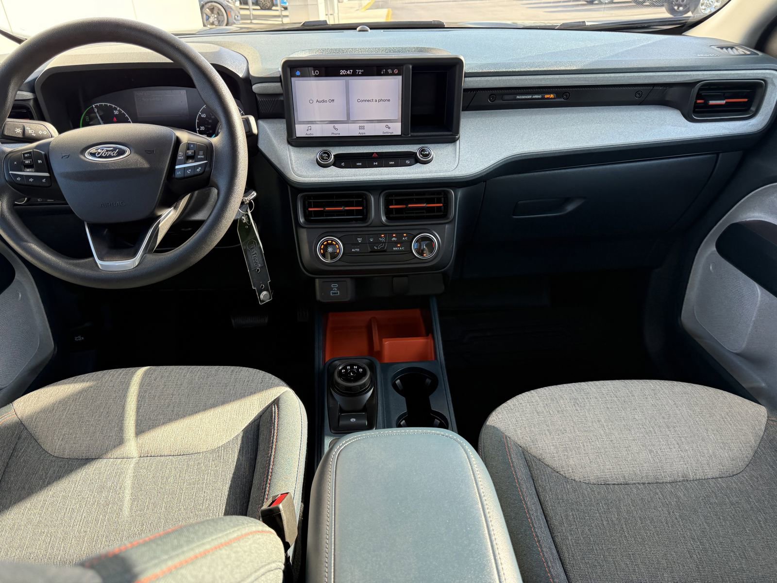 Certified 2024 Ford Maverick XLT image 12