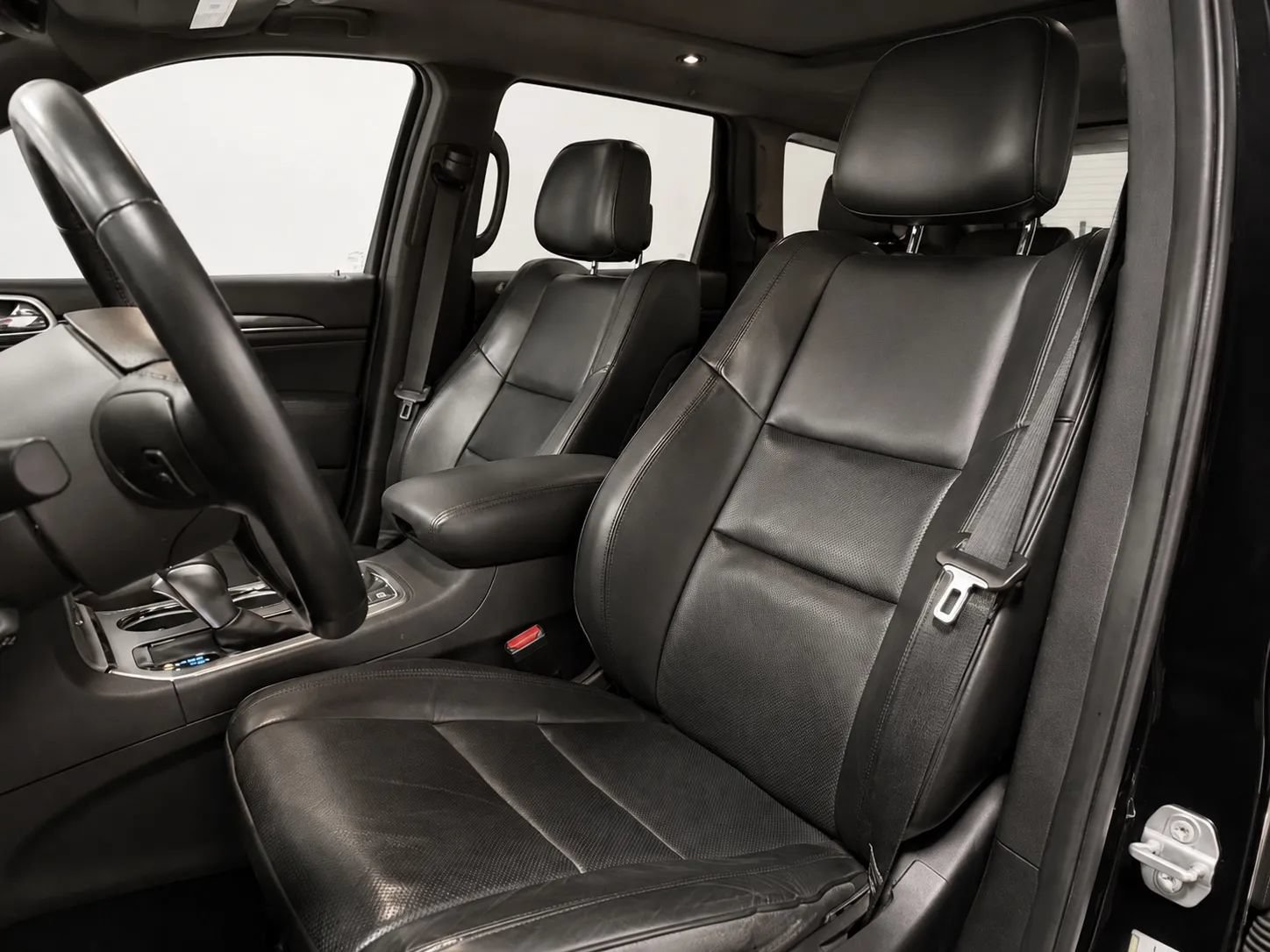 Used 2018 Jeep Grand Cherokee High Altitude AWD/4WD image 12