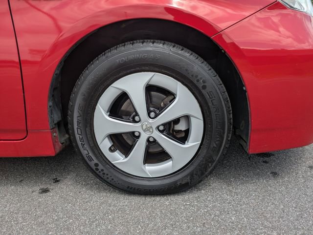 Used 2012 Toyota Prius Three FWD image 11