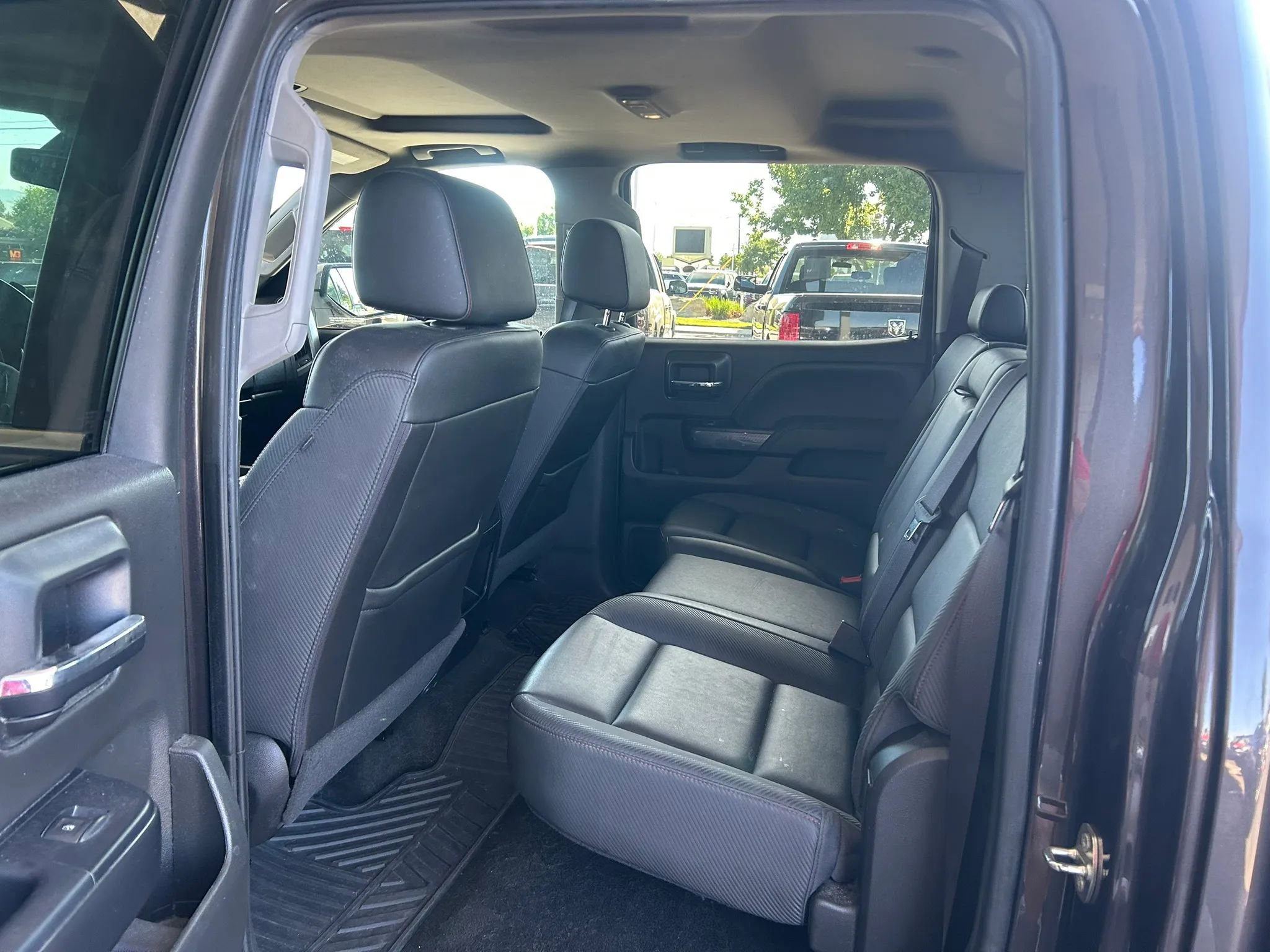 Used 2016 GMC Sierra 1500 SLT w/ All-Terrain Package AWD/4WD image 14