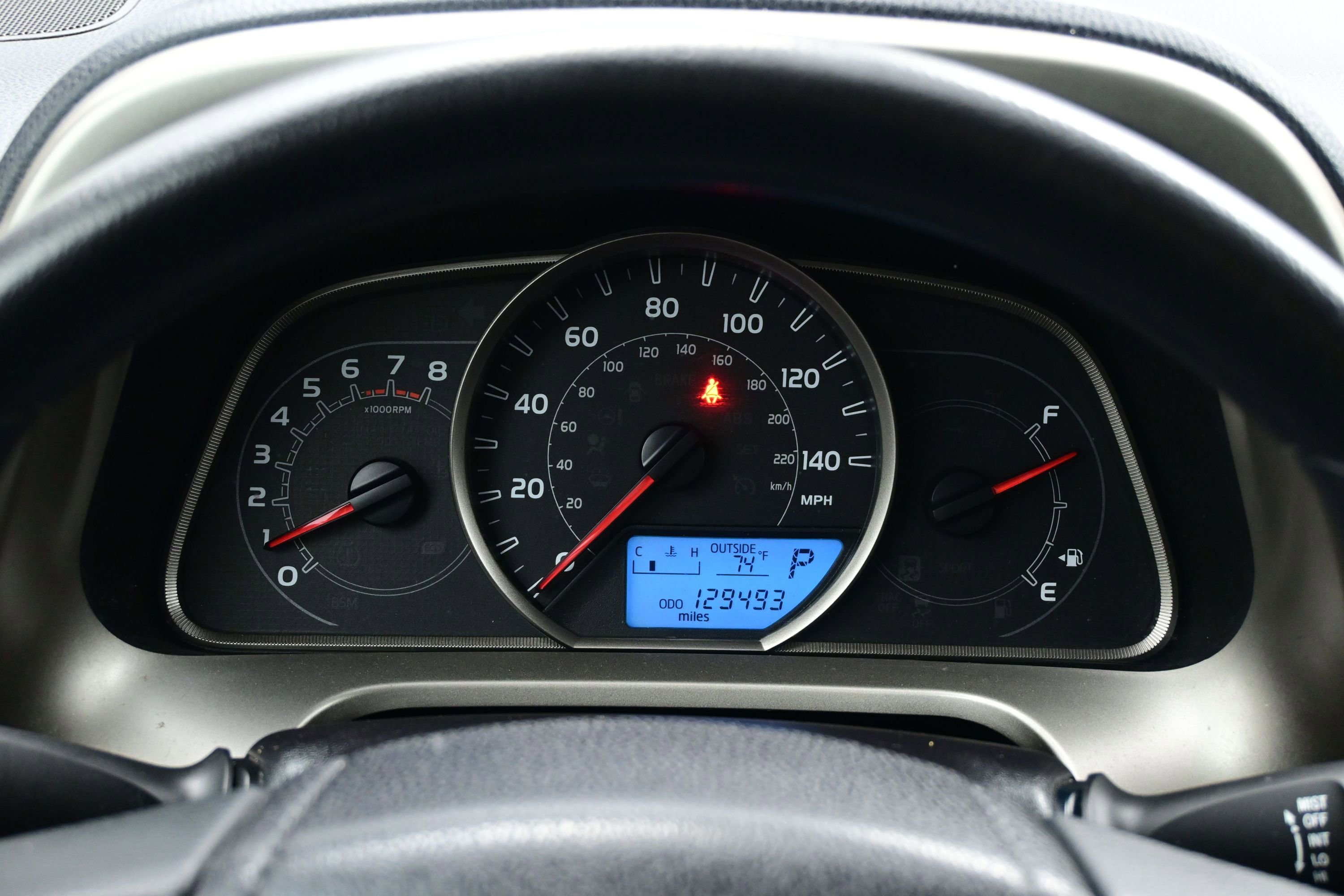 Used 2015 Toyota RAV4 LE AWD/4WD image 21