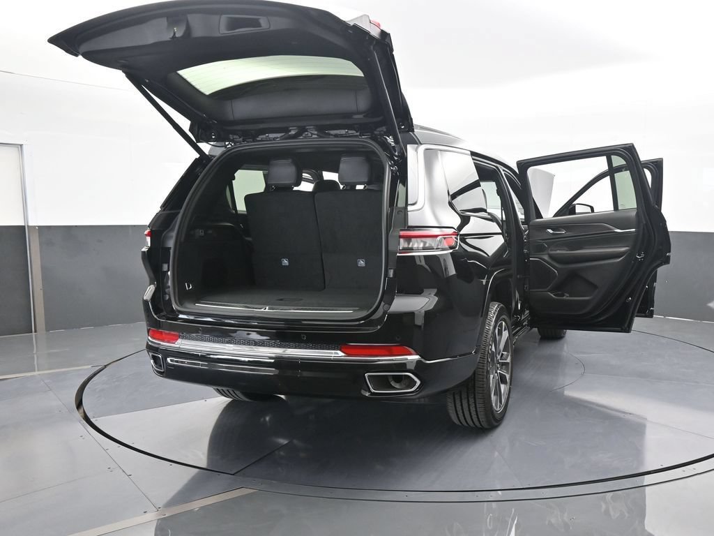 New 2025 Jeep Grand Cherokee L Overland AWD/4WD image 72