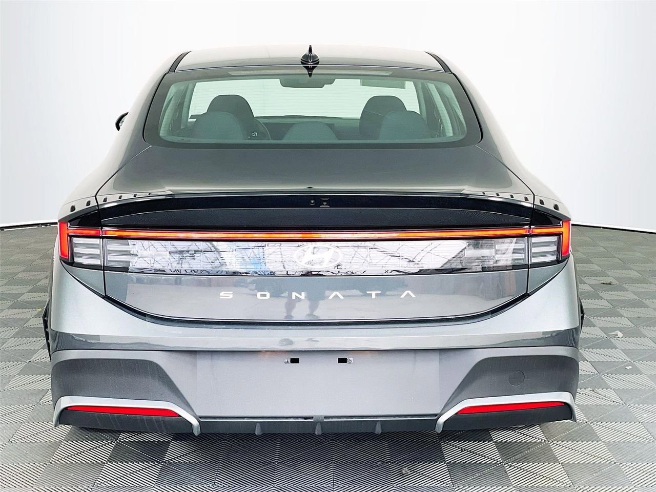New 2026 Hyundai Sonata SE FWD image 7