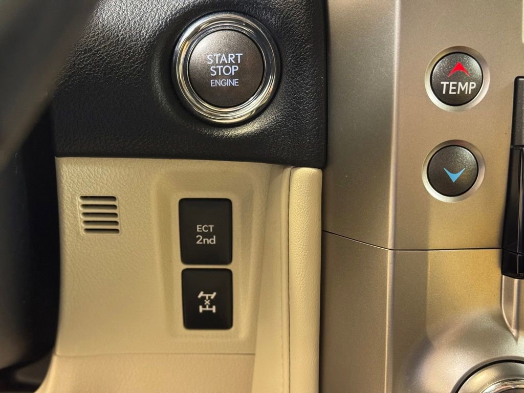 Used 2020 Lexus GX 460 Premium w/ Premium Package AWD/4WD image 39