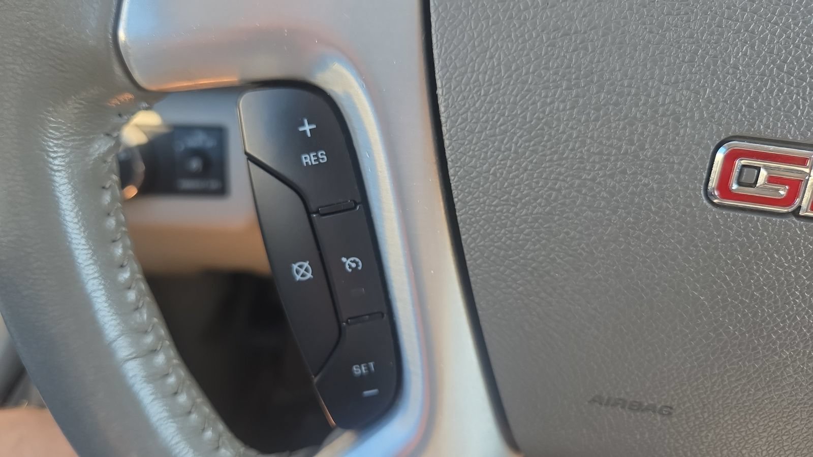 Used 2013 GMC Acadia SLT AWD/4WD image 15