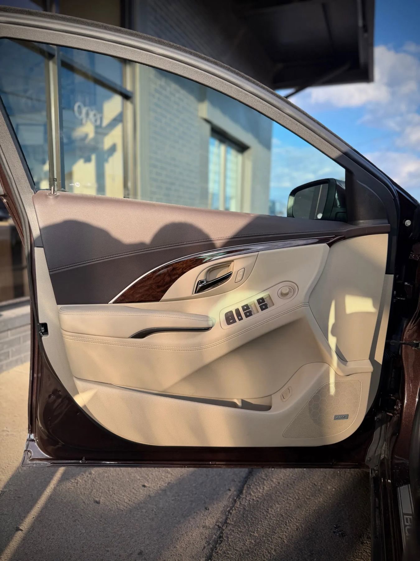 Used 2016 Buick LaCrosse Sport Touring w/ Experience Buick Package image 7