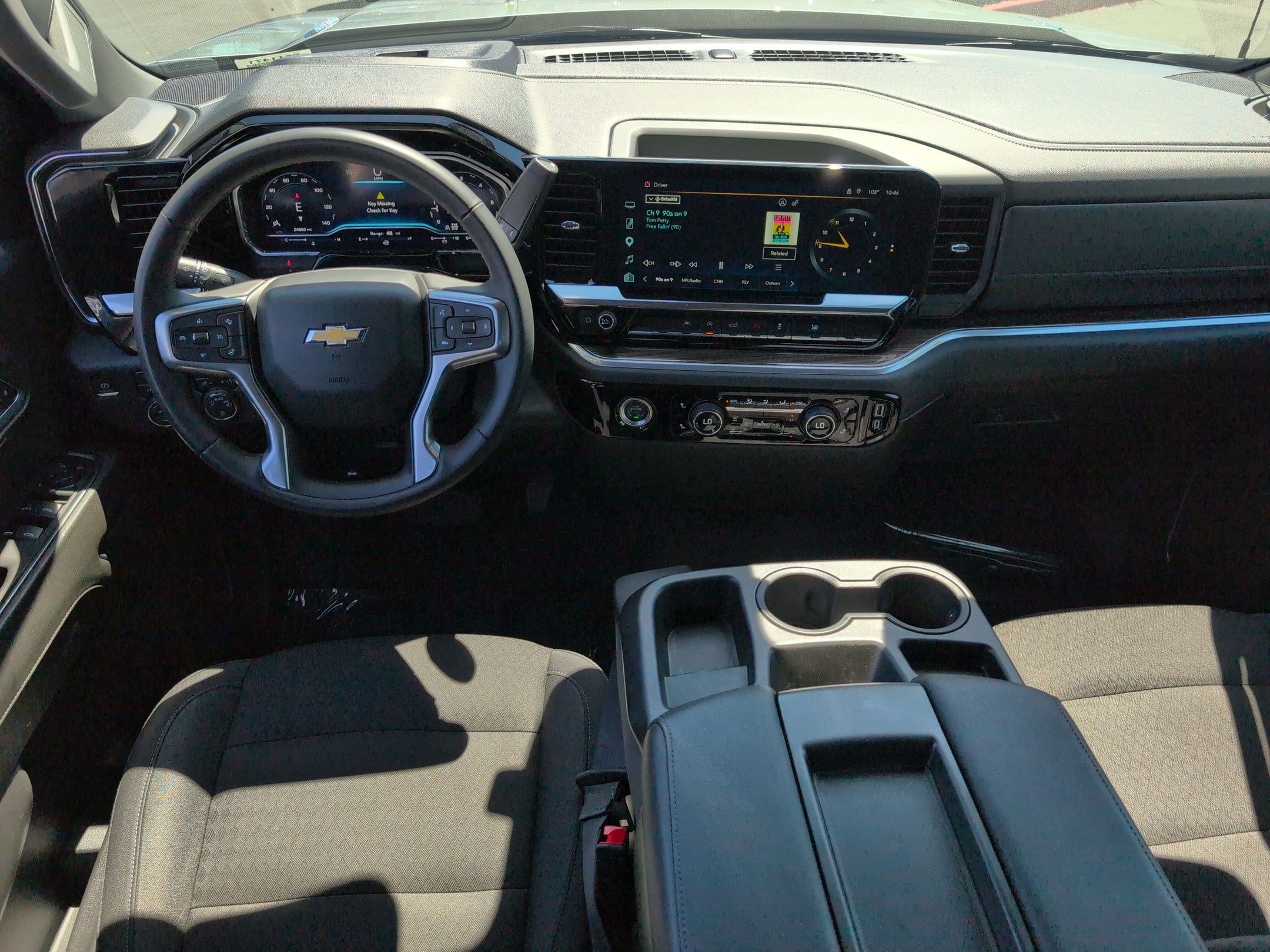 Used 2024 Chevrolet Silverado 1500 LT AWD/4WD image 28