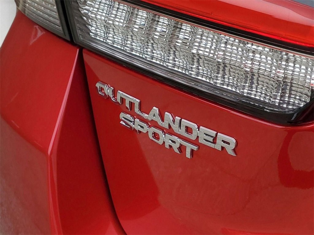 New 2025 Mitsubishi Outlander Sport LE image 9