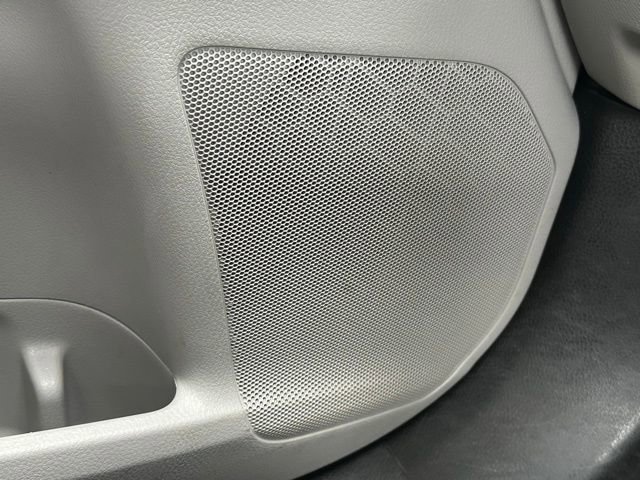 Used 2019 Toyota Highlander XLE image 19