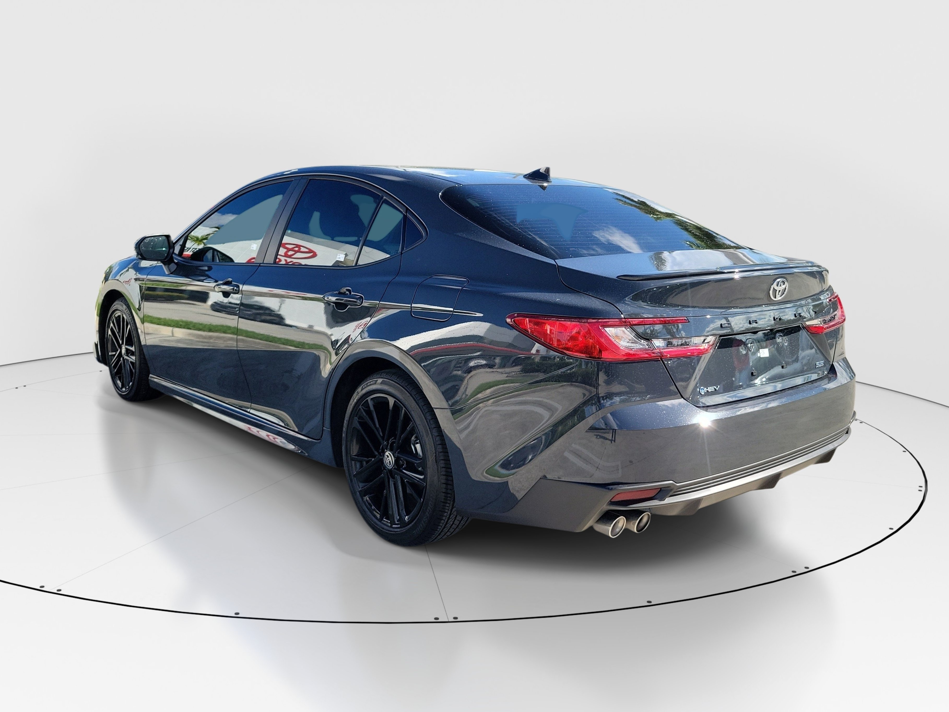 Certified 2026 Toyota Camry SE FWD image 5