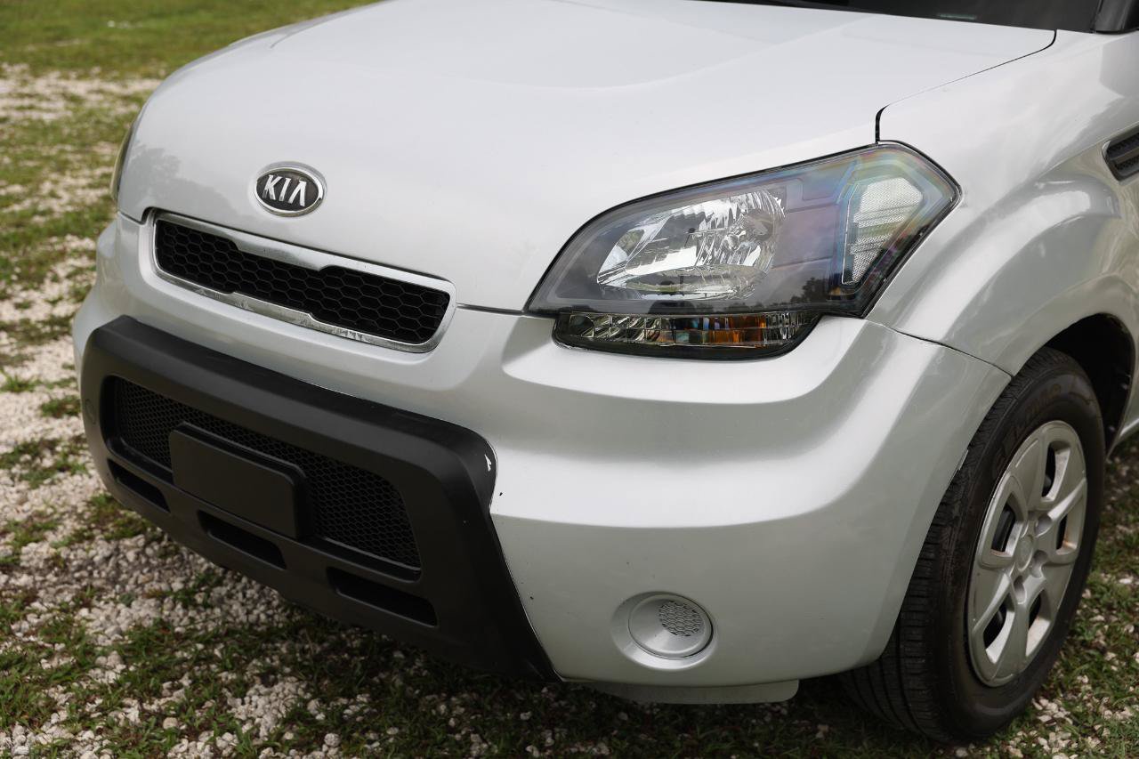 Used 2010 Kia Soul FWD image 24