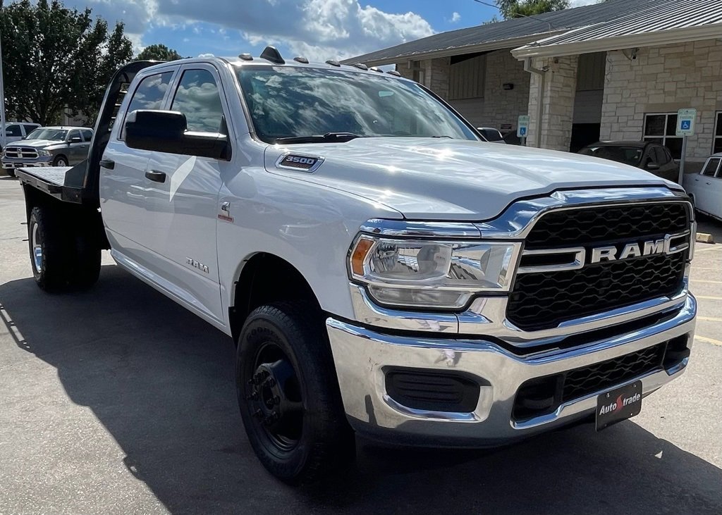 Used 2021 RAM 3500 Tradesman image 3