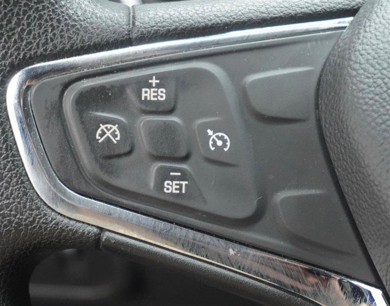 Used 2018 Chevrolet Cruze LT w/ Convenience Package FWD image 23