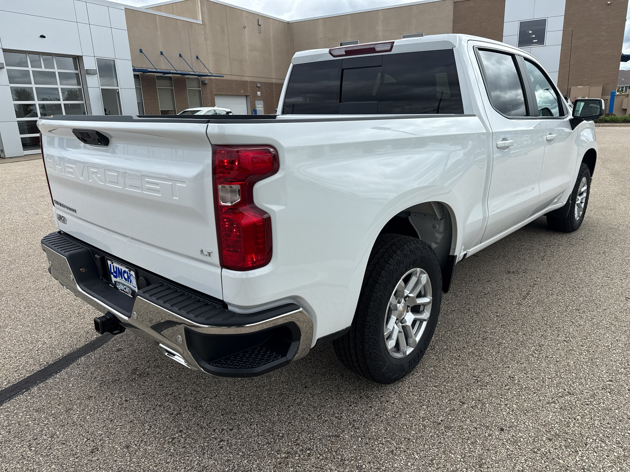 New 2026 Chevrolet Silverado 1500 LT w/ Z71 Off-Road Package AWD/4WD image 50