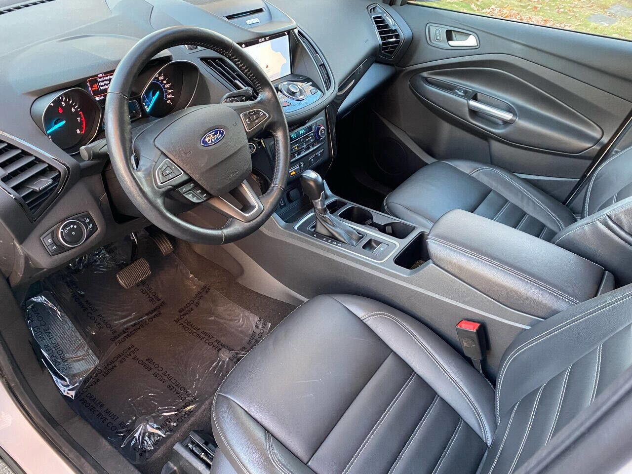 Used 2017 Ford Escape Titanium w/ Canadian Touring Package image 31