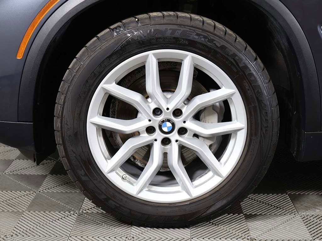 Used 2021 BMW X5 xDrive40i w/ Premium Package 2 image 27