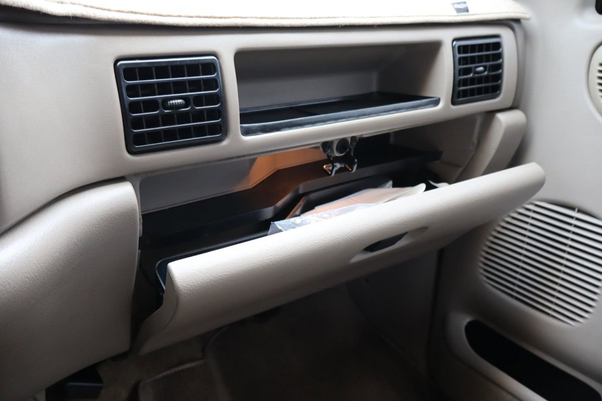 Used 1996 Dodge Ram 2500 Truck ST image 34