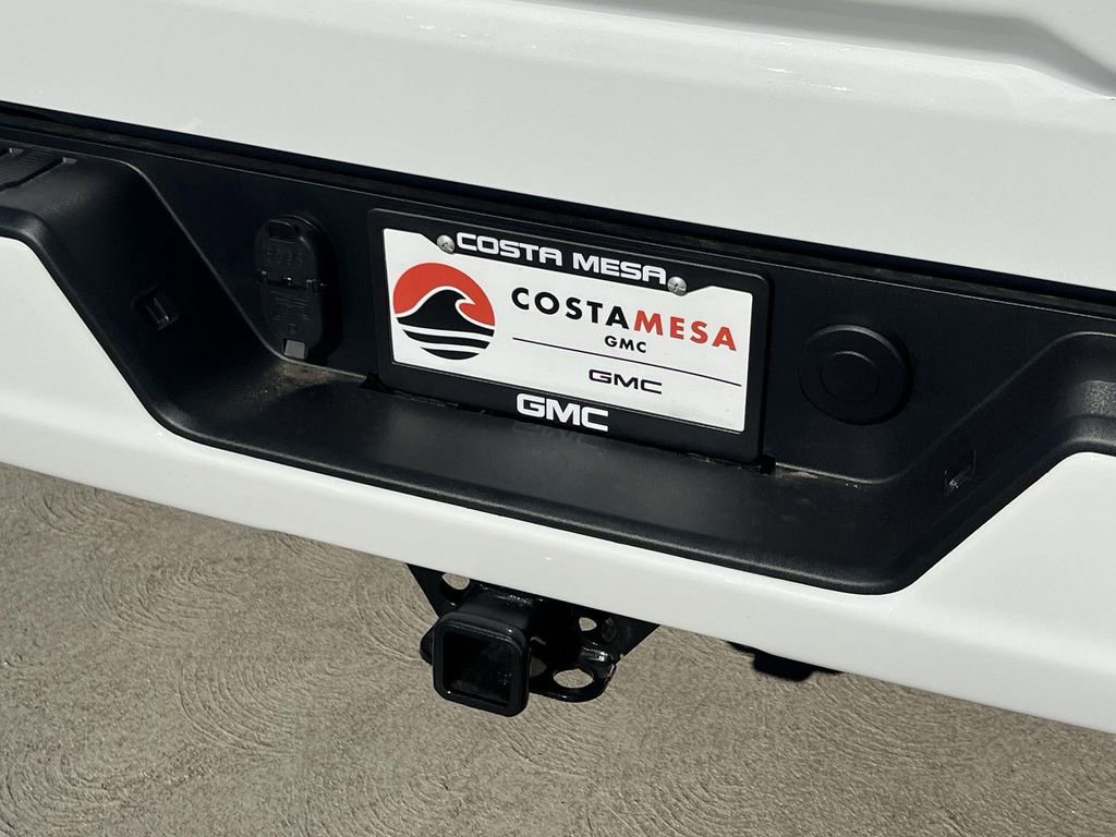 New 2026 GMC Sierra 1500 Elevation image 29