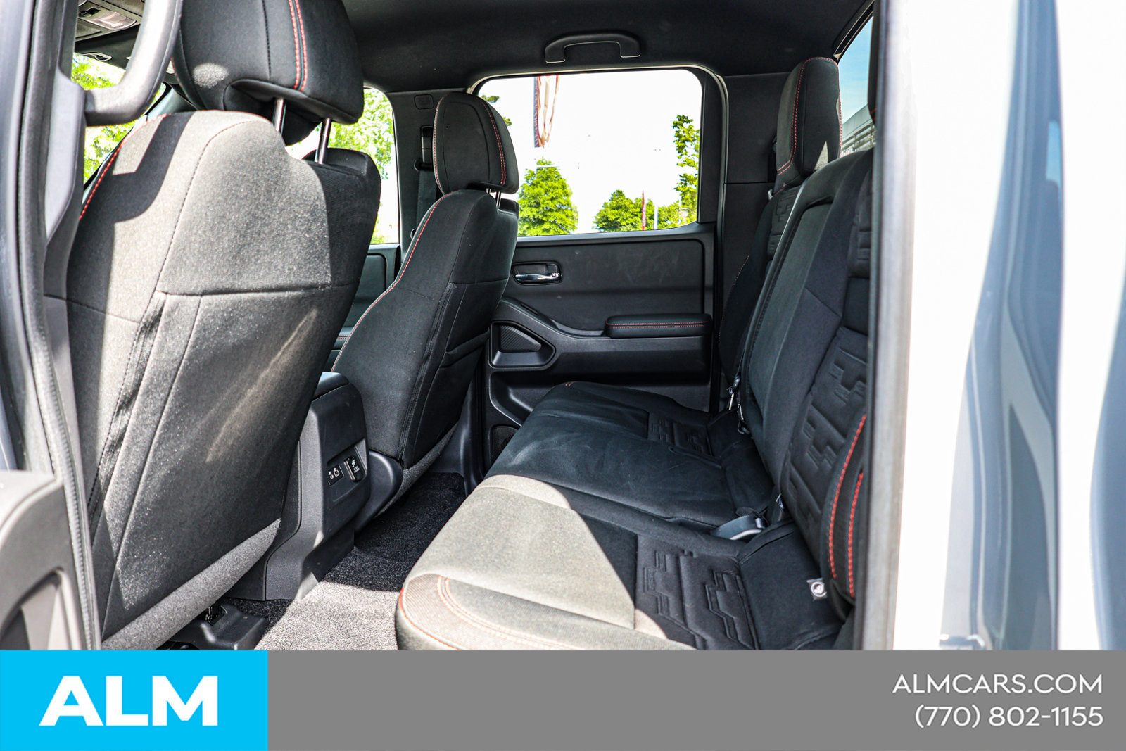 Used 2023 Nissan Frontier PRO-4X w/ Pro Convenience Package AWD/4WD image 18