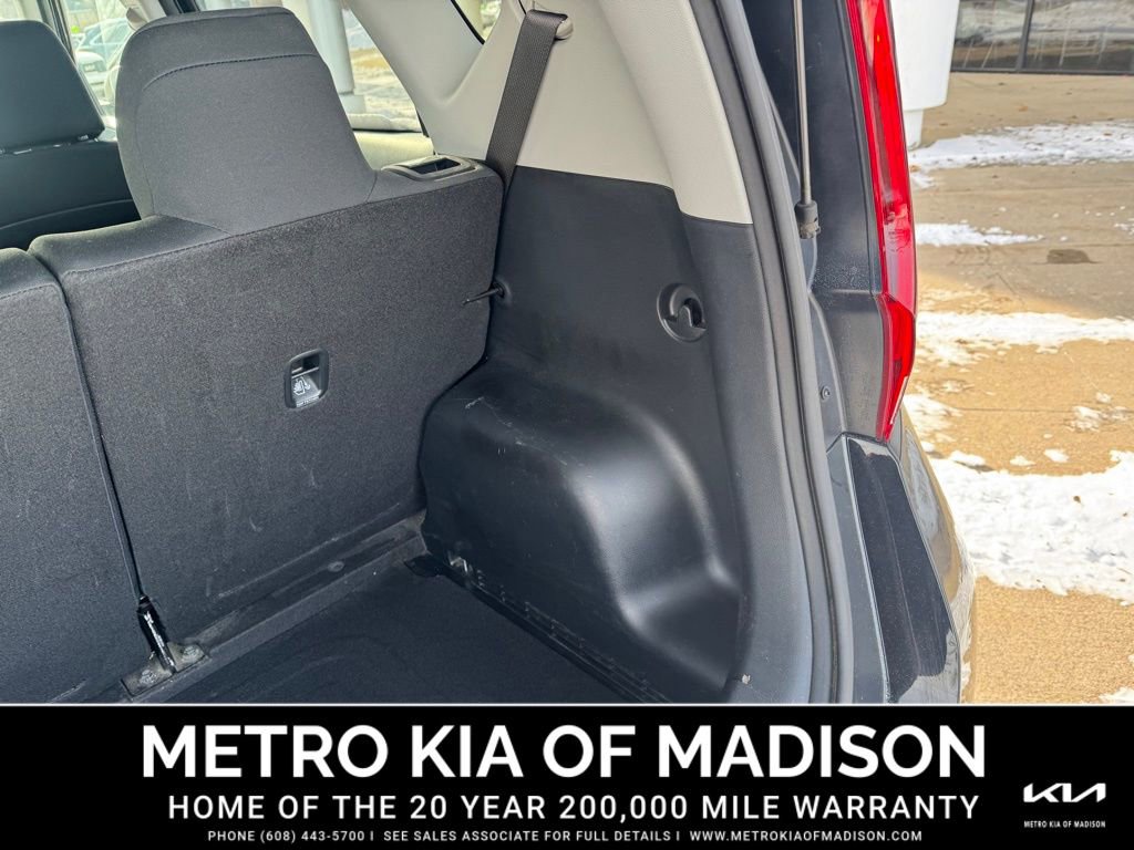 Used 2021 Kia Soul LX image 25