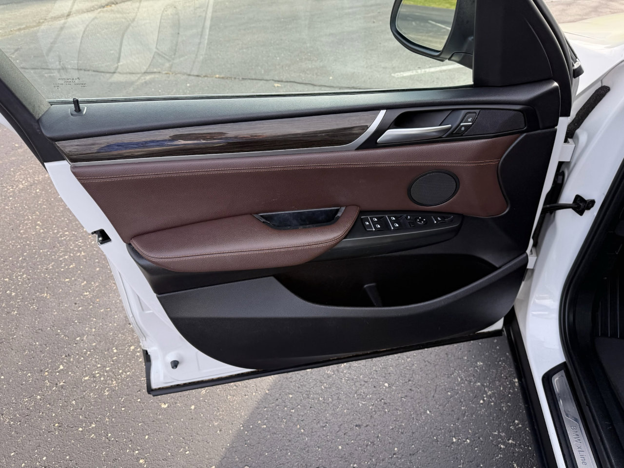 Used 2017 BMW X3 xDrive28i image 8