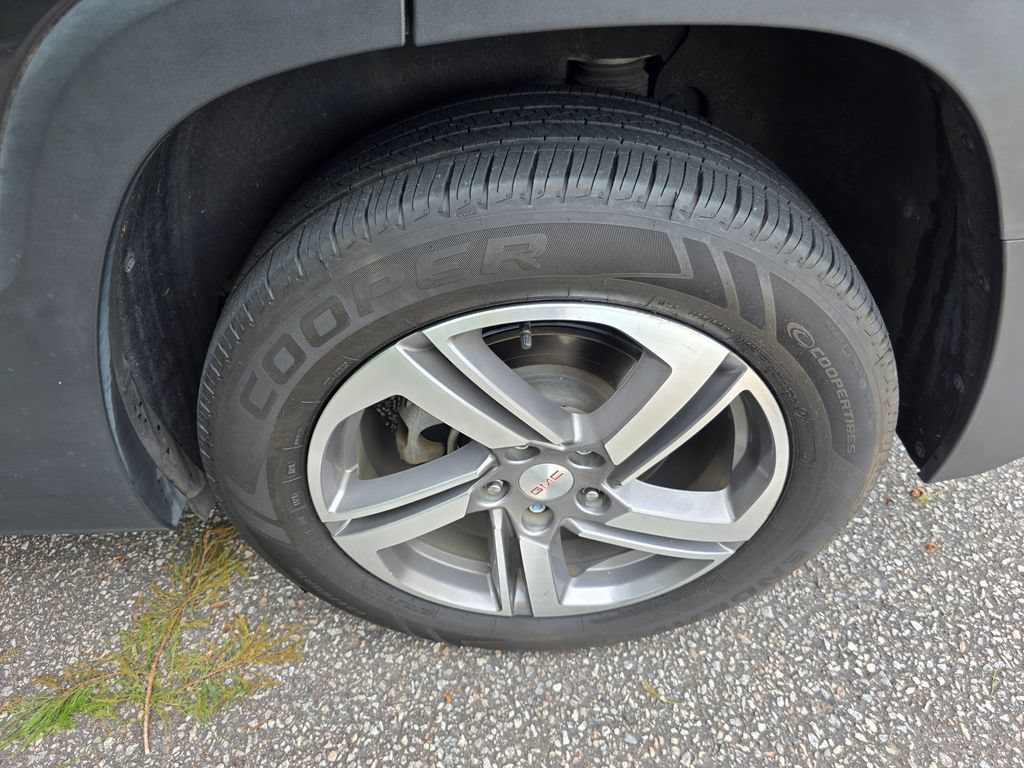 Used 2020 GMC Terrain SLT FWD image 31