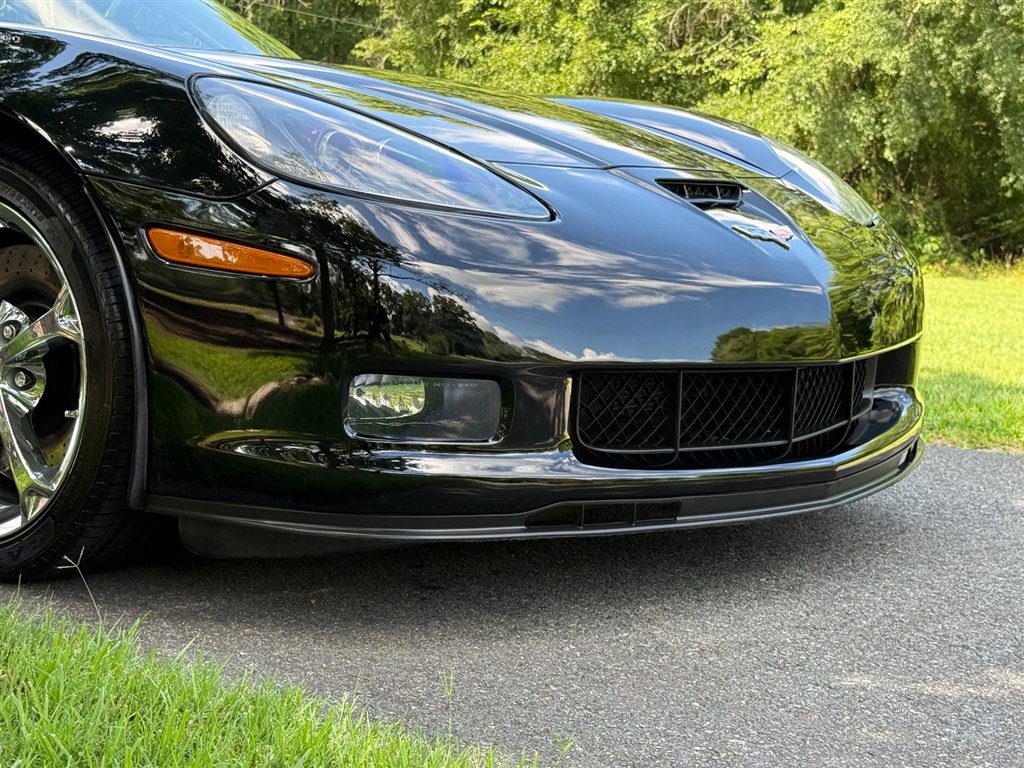 Used 2010 Chevrolet Corvette Grand Sport w/ Roof Package RWD image 32