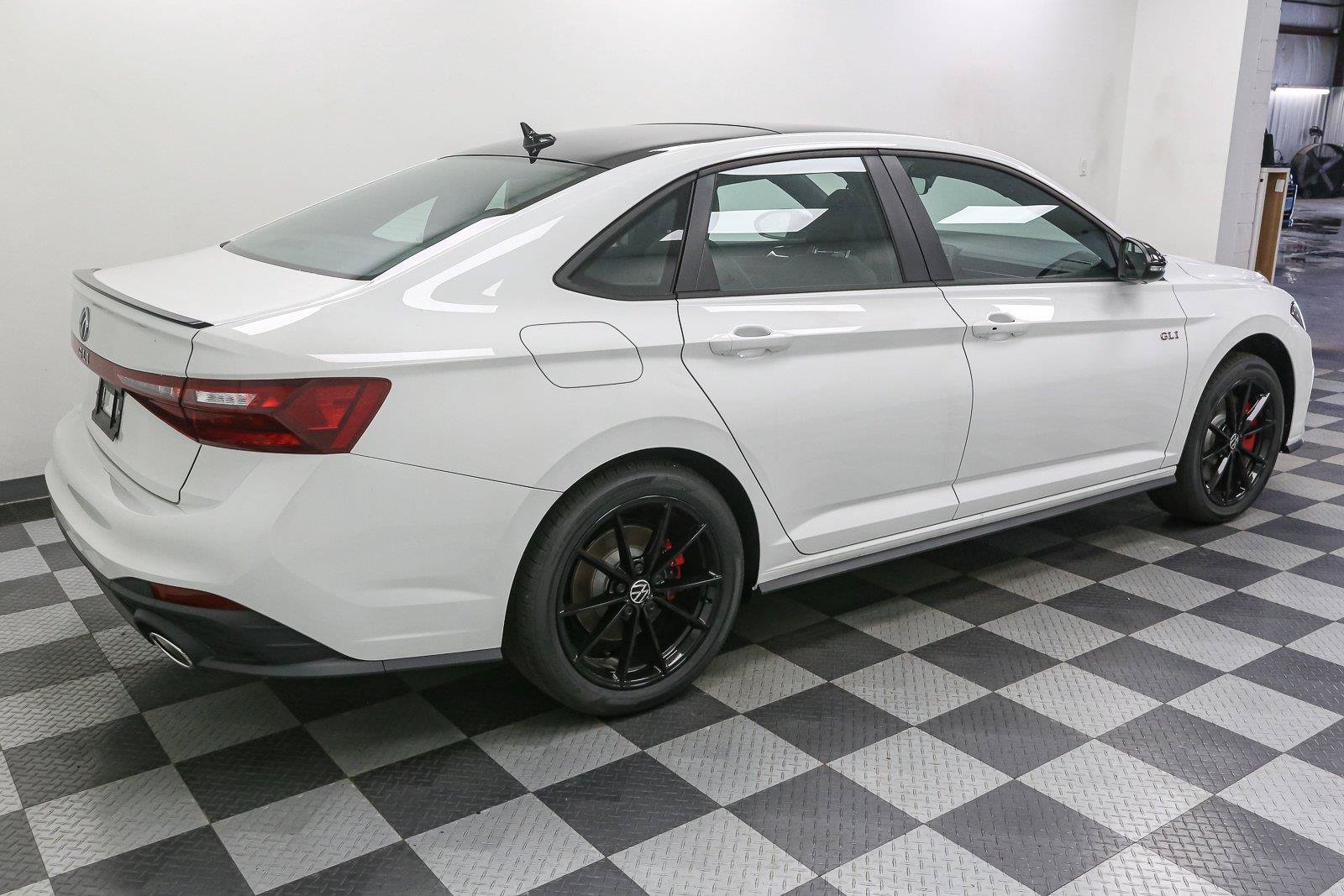 New 2026 Volkswagen Jetta GLI Autobahn FWD image 8