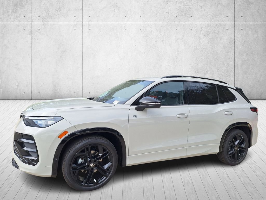 New 2026 Volkswagen Tiguan SE R-Line image 1