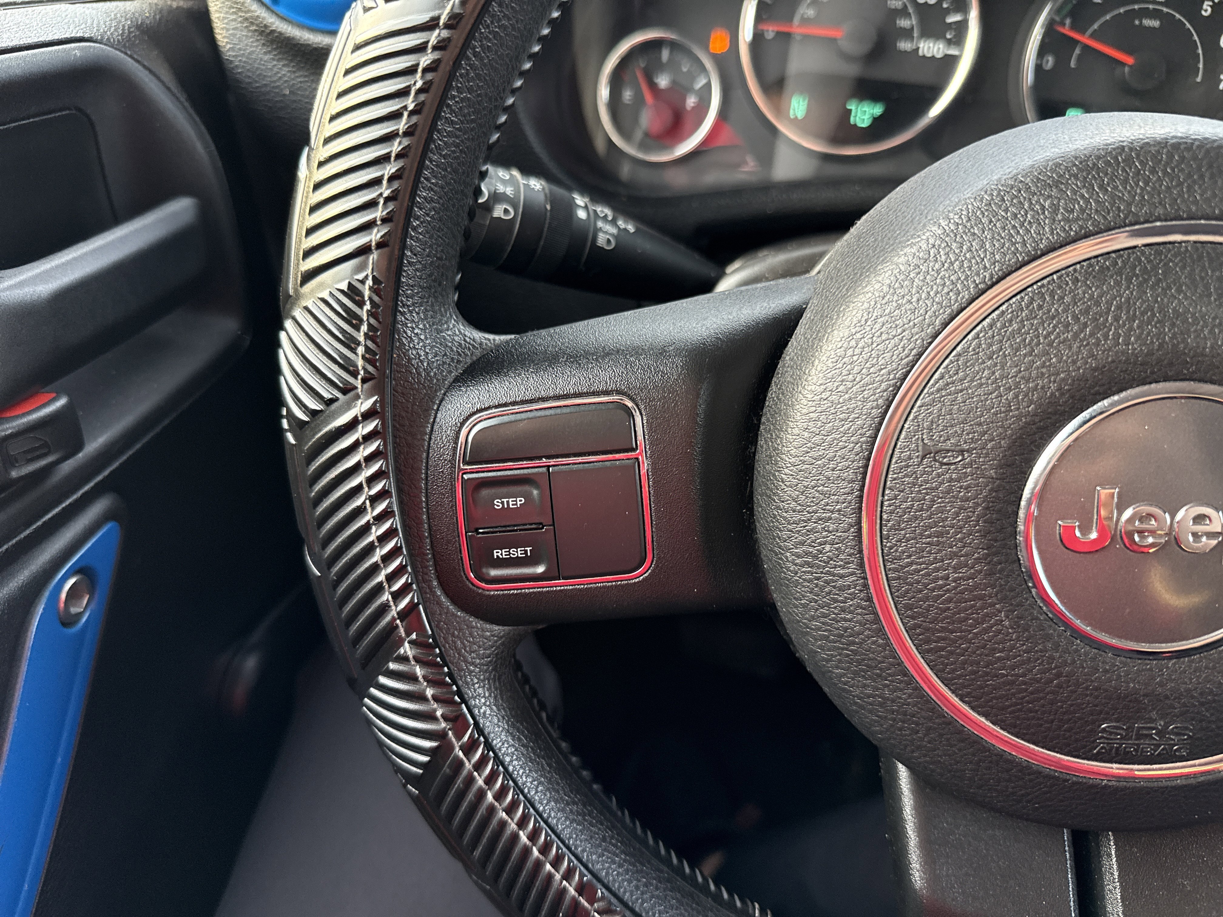 Used 2015 Jeep Wrangler Unlimited Sport image 16