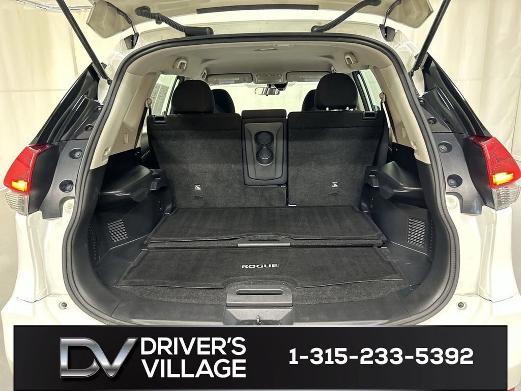 Used 2020 Nissan Rogue S AWD/4WD image 21
