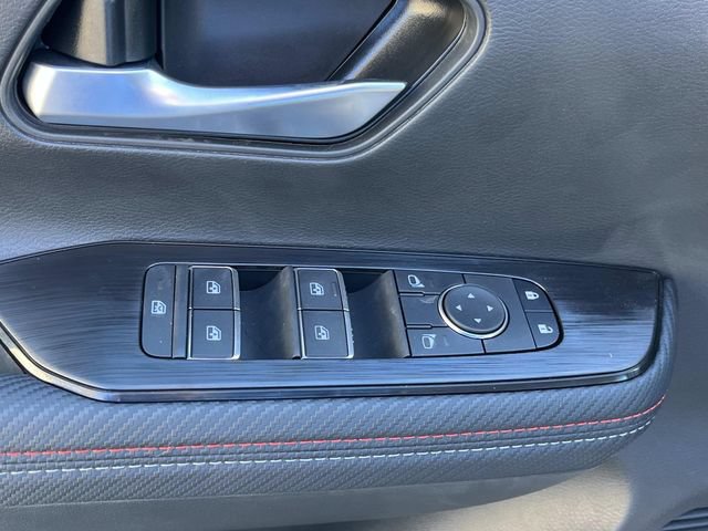 New 2026 Nissan Kicks SR FWD image 23