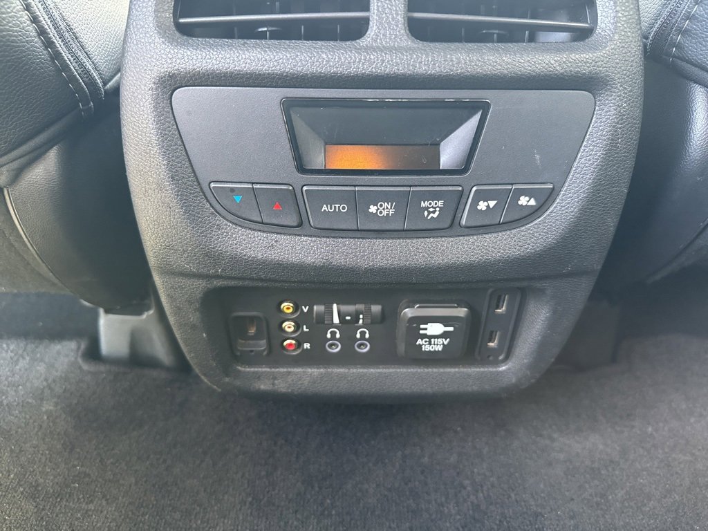 Used 2016 Honda Pilot Touring image 28