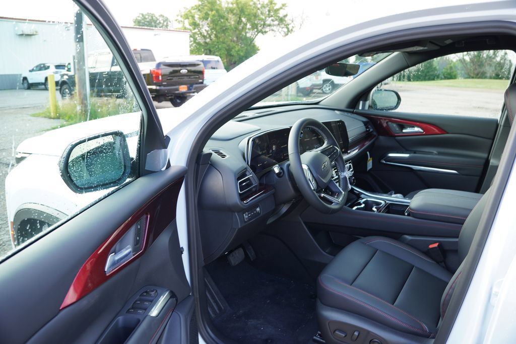 New 2026 Chevrolet Traverse Z71 w/ Driver Confidence Package AWD/4WD image 10