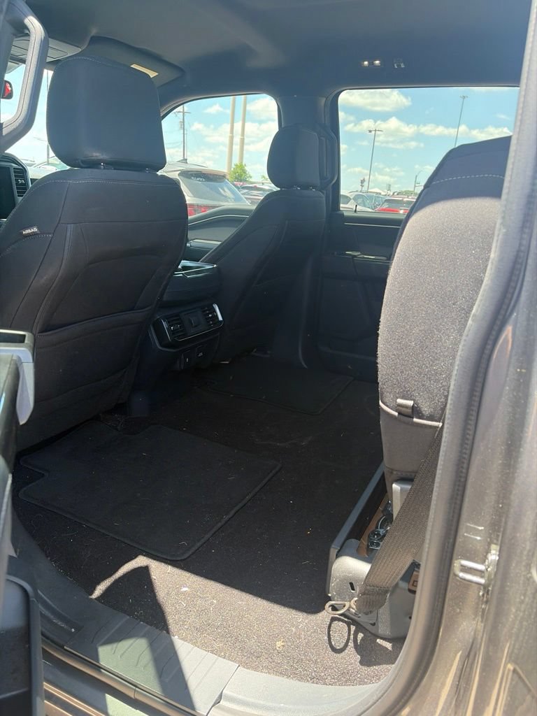 Used 2022 Ford F150 XLT w/ Equipment Group 302A High RWD image 9