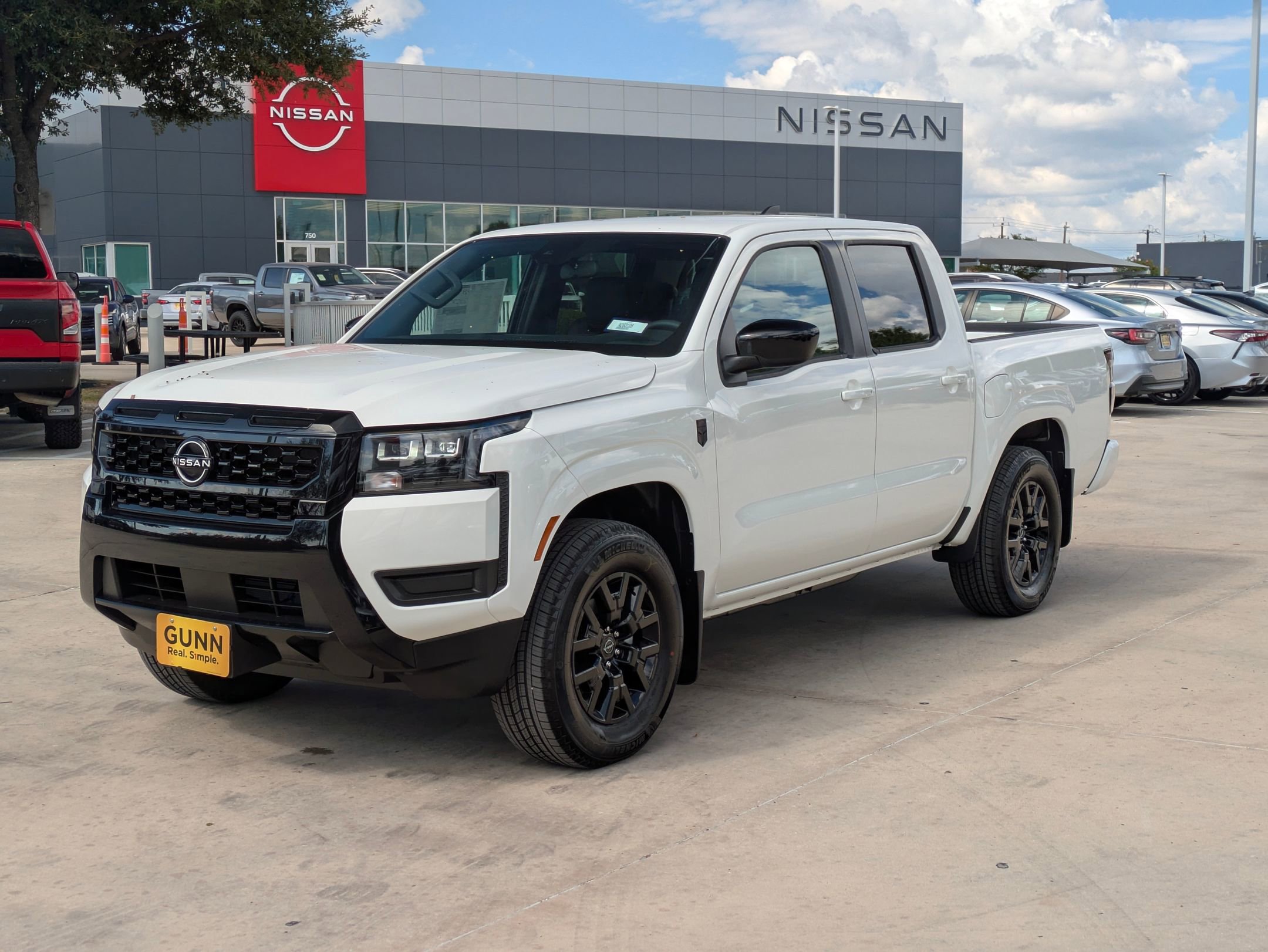 New 2026 Nissan Frontier SV image 7