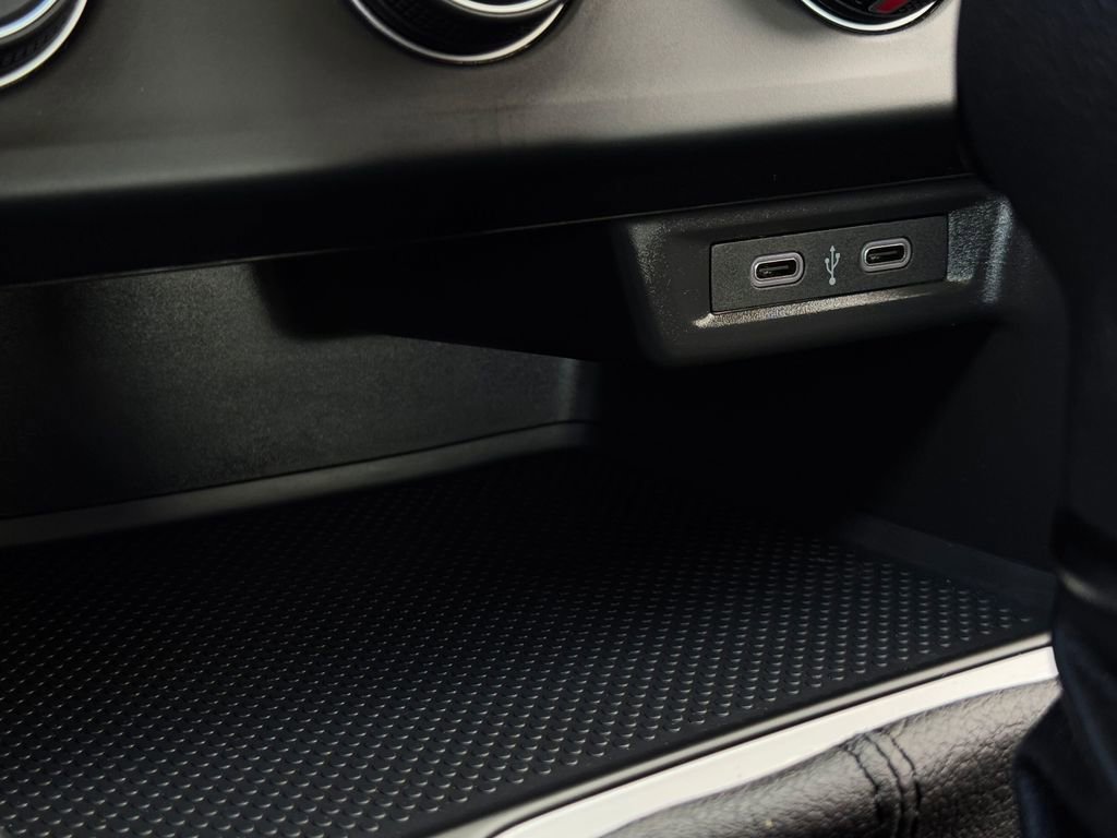 Used 2022 Volkswagen Jetta S image 28