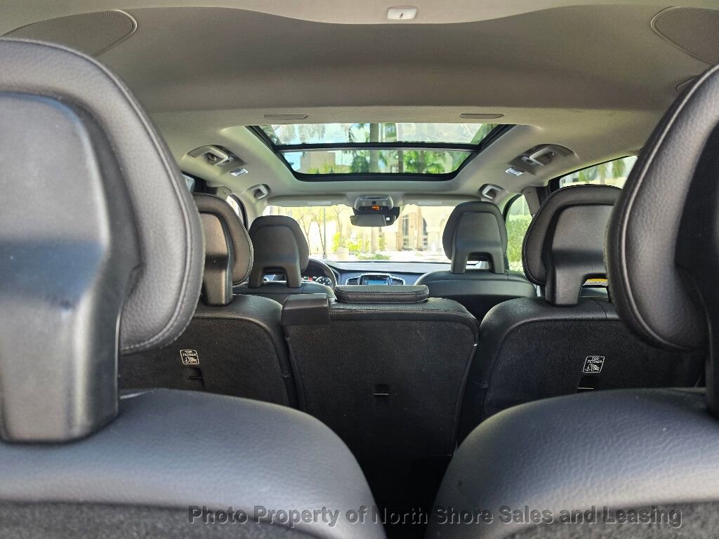 Used 2016 Volvo XC90 T6 Momentum w/ Momentum Plus Package AWD/4WD image 37