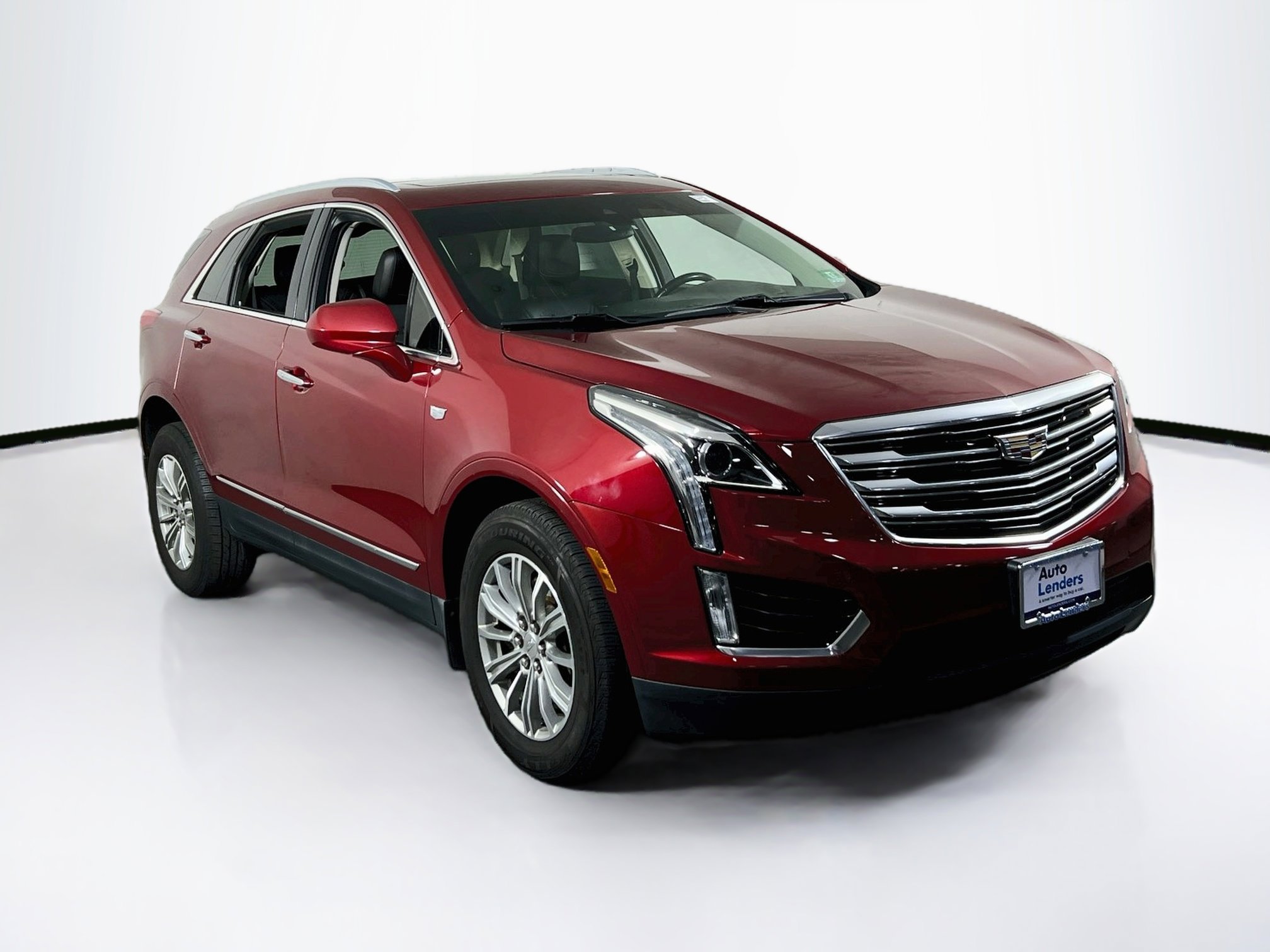 Used 2019 Cadillac XT5 Luxury image 3