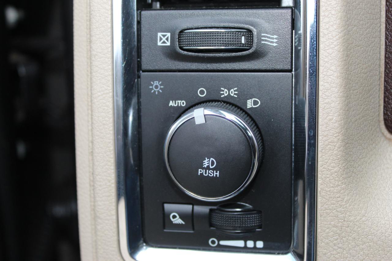 Used 2016 RAM 2500 Laramie w/ Convenience Group AWD/4WD image 22