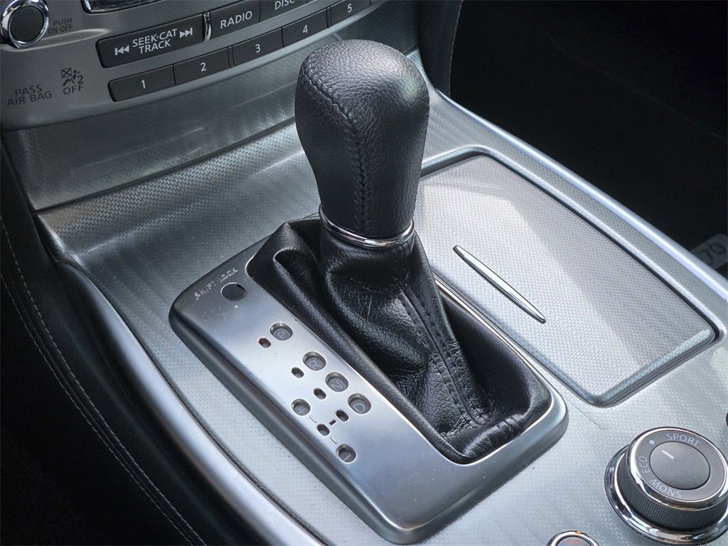 Used 2018 INFINITI Q70 L 3.7 image 22