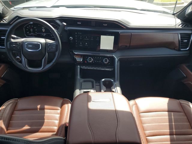Used 2025 GMC Sierra 2500 Denali Ultimate AWD/4WD image 26