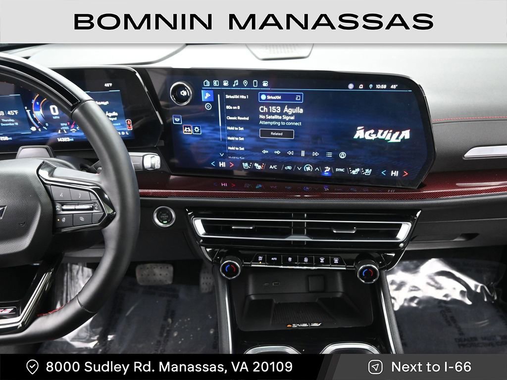 Used 2024 Chevrolet Traverse RS image 9