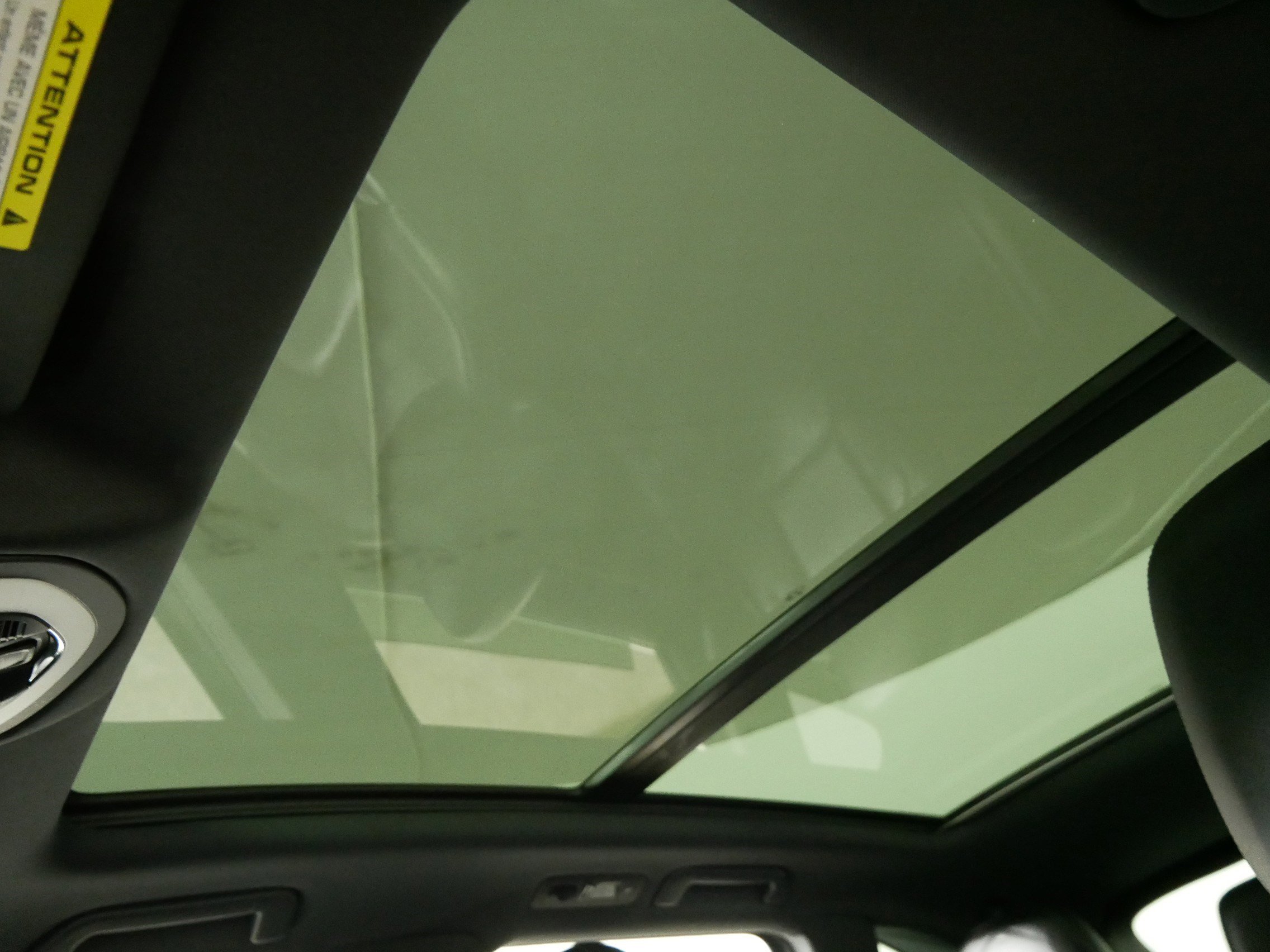 Used 2013 Porsche Cayenne S image 31