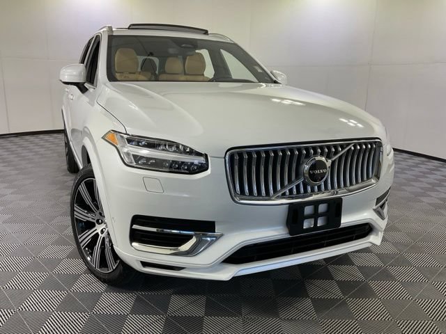 Used 2024 Volvo XC90 T8 Ultimate w/ Protection Package Premier AWD/4WD image 8