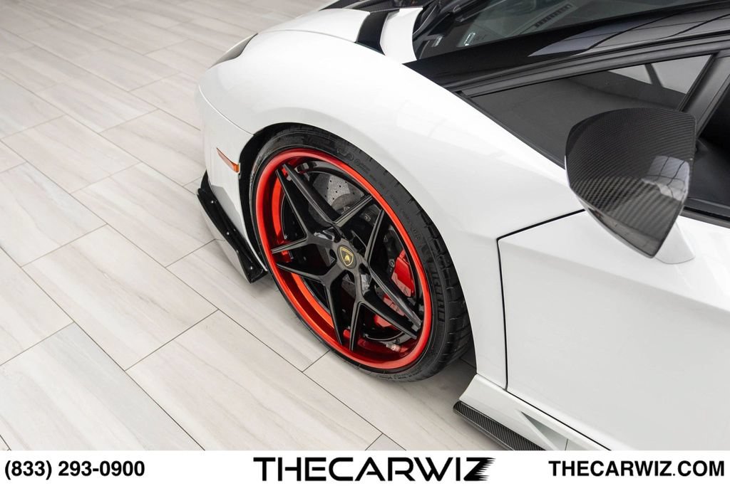 Used 2017 Lamborghini Aventador LP 700-4 AWD/4WD image 16