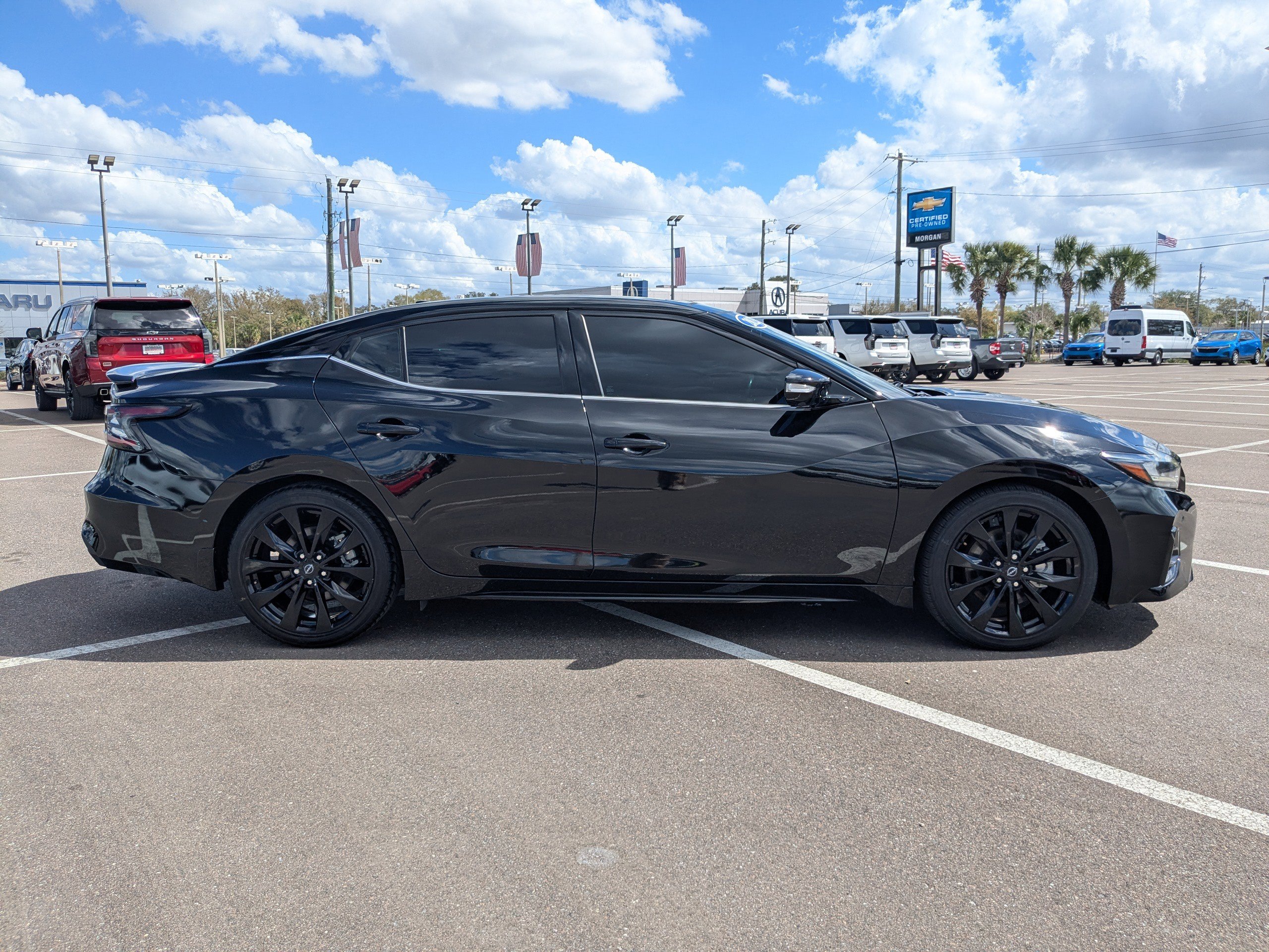 Used 2023 Nissan Maxima SR w/ Sport Mat Group image 3