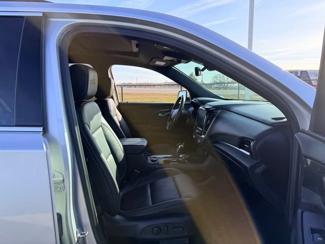 Used 2022 Chevrolet Traverse High Country image 10